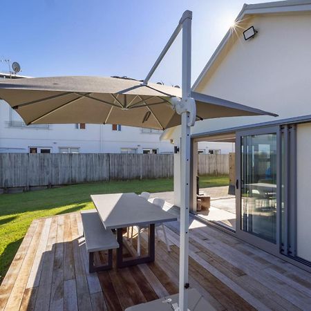 The Iconic Kiwi Bach, Full Site Downtown Mount Vila Mount Maunganui Exterior foto